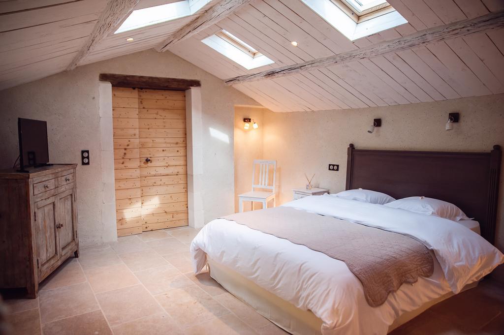 Les Champs De Provence Bed & Breakfast La Baume-de-Transit Exterior photo